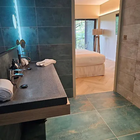 L'orée Du Bois - Hôtel&spa Montagudet