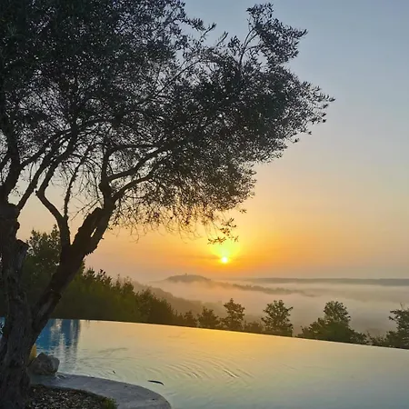 L'orée Du Bois - Hôtel&spa 4* Montagudet