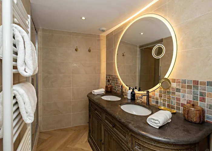 L'oree Du Bois - & فندق Montagudet