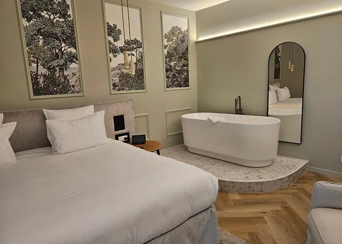 فندق L'oree Du Bois - & 4*