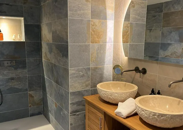 L'oree Du Bois - & Montagudet