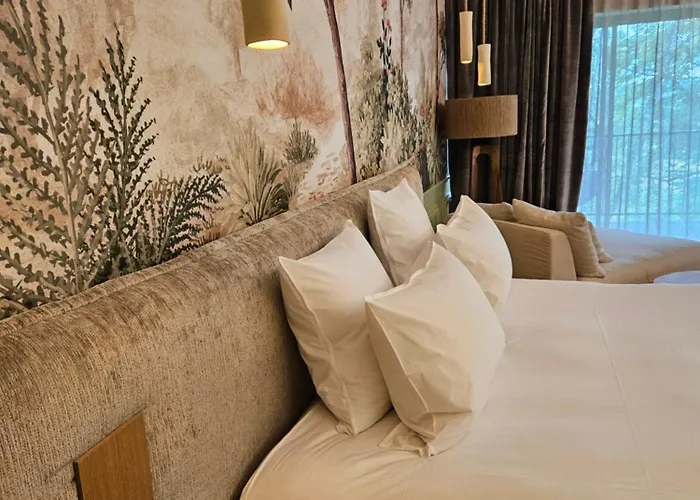 L'oree Du Bois - & 4* Montagudet