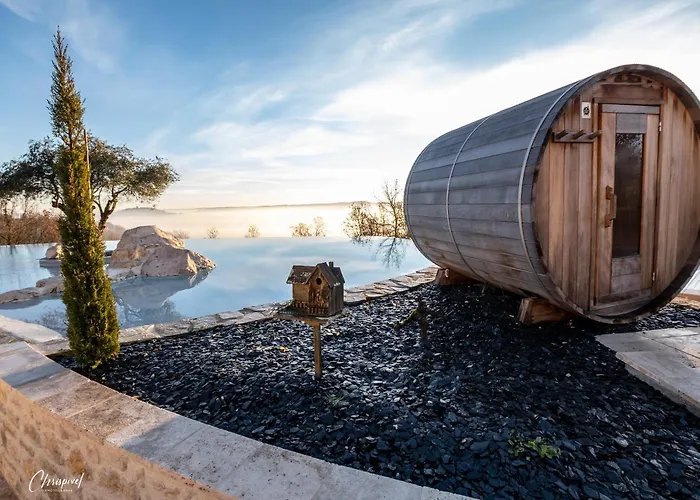 L'oree Du Bois - & 4*